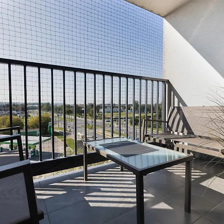 Podgorze Lipska Pet-Friendly Apartment With Balcony And Parking By Renters Prestige-2