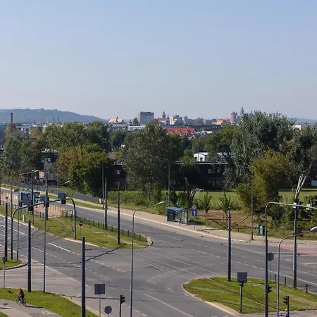 Podgorze Lipska Pet-Friendly Apartment With Balcony And Parking By Renters Prestige-3